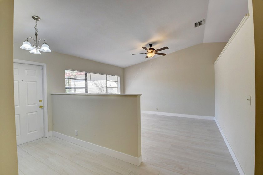 Discover this beautifully renovated 4-bedroom, 2-bathroom - photo 8
