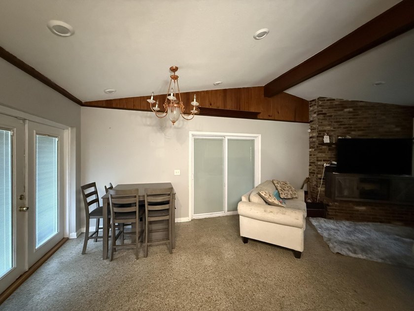 This Centrally located Fort Pierce Home sits on larger corner - photo 10