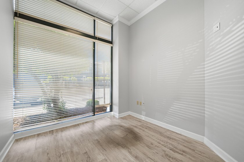 Premium office space available in the heart of Destin. This unit - photo 13