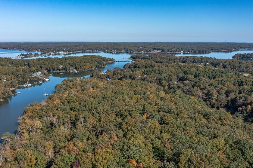 Waterfront lot on Tipers Creek. 1.99 acres build your river - photo 2