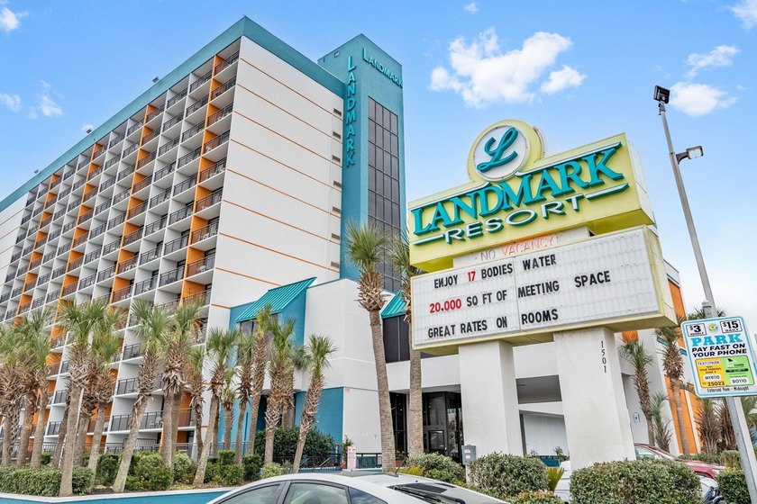 Welcome to Unit 1211 at Landmark Resort, a nicely appointed - photo 2