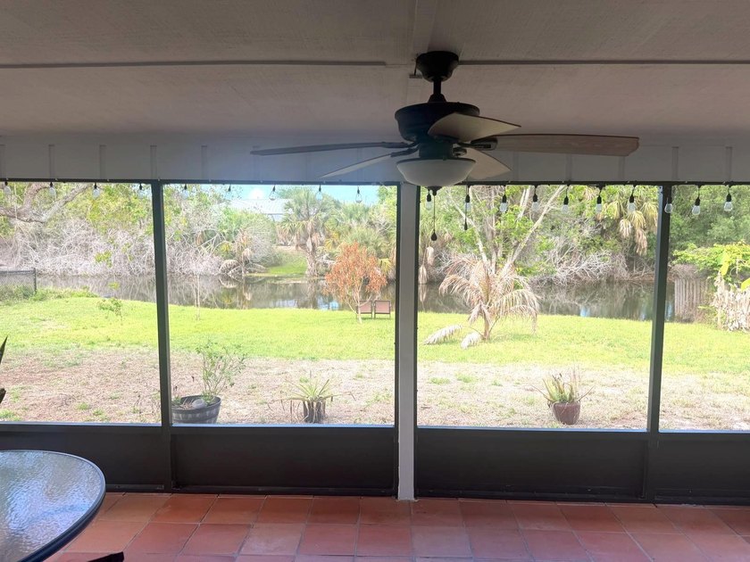 Enjoy this nest away home, includes solar panel, water system - photo 9