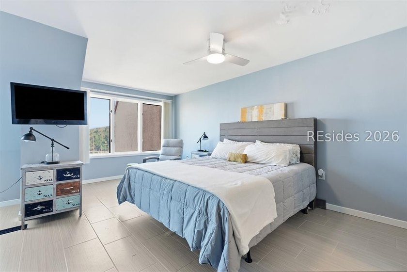 Perched with sweeping views over the exclusive Shelter Cove - photo 21