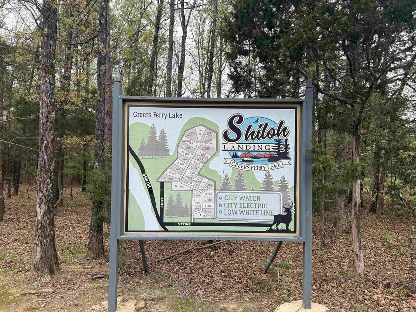 Build your dream home on this beautiful lot nestled in a new - photo 2