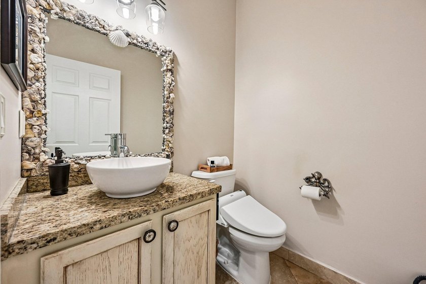 Resort style living starts here. Tucked inside a desirable - photo 16