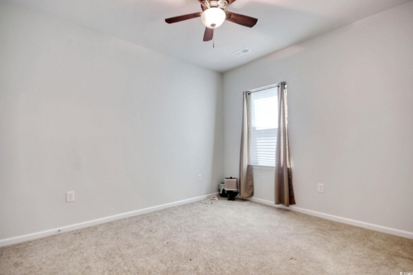 This like new, barely lived in Compton floor plan in Berkshire - photo 18
