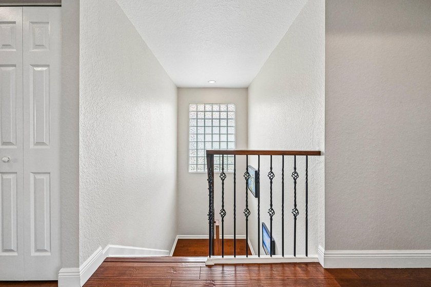 Resort style living starts here. Tucked inside a desirable - photo 18