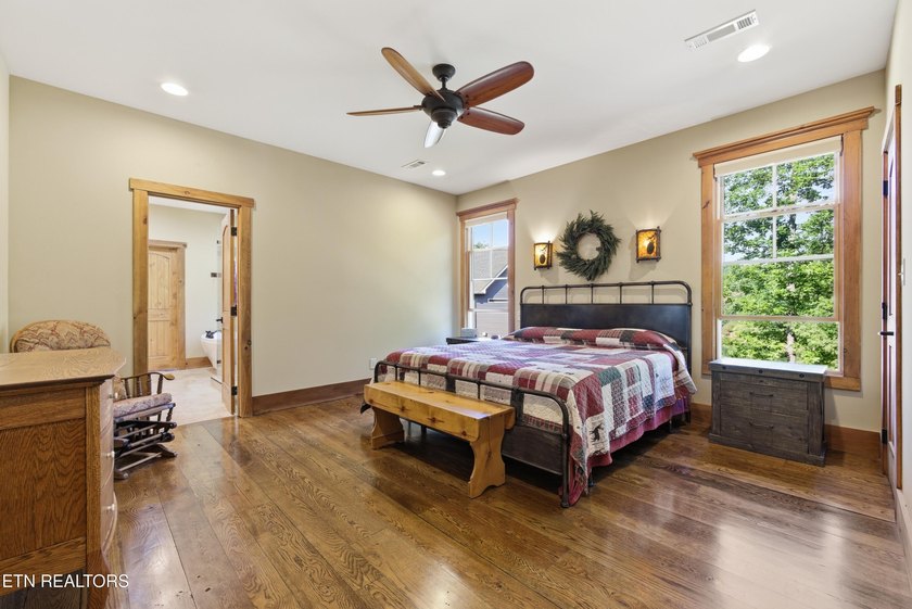Exceptional Watts Bar Lake Retreat with Heated Saltwater Pool - photo 25