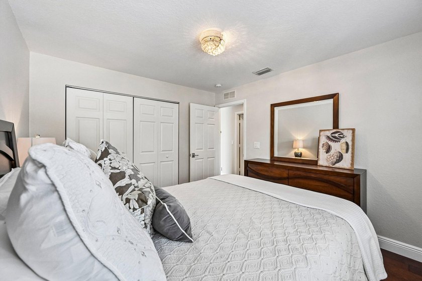 Resort style living starts here. Tucked inside a desirable - photo 25