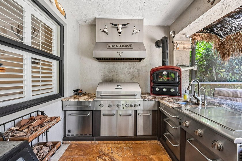 Resort style living starts here. Tucked inside a desirable - photo 28