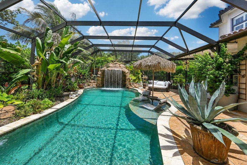 Resort style living starts here. Tucked inside a desirable - photo 33