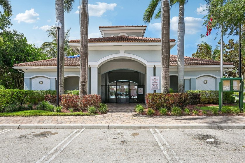 Resort style living starts here. Tucked inside a desirable - photo 45