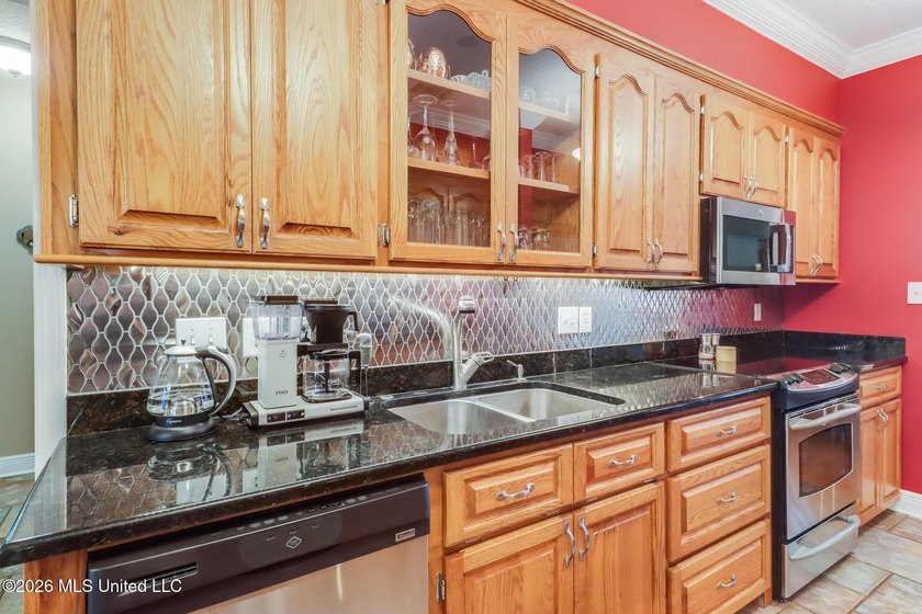 BACK ON THE MARKET AT NO FAULT OF THE SELLER Beautifully - photo 17