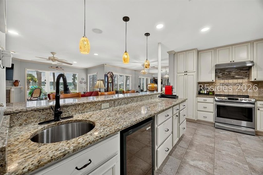 Experience waterfront living at Mariner's Point, a sought-after - photo 13