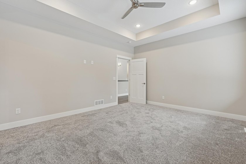 Private 2.2 Acre Retreat! Welcome to this serene 3-bedroom, 2 - photo 14