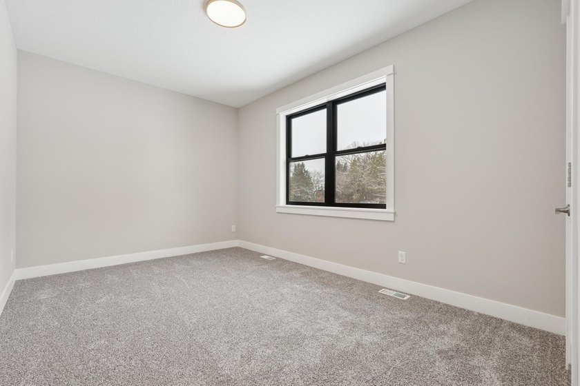 Private 2.2 Acre Retreat! Welcome to this serene 3-bedroom, 2 - photo 18