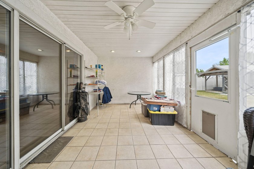 Charming home in desirable Lynn Haven, just minutes from the - photo 9