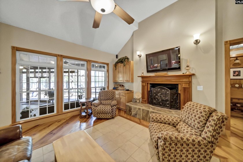 Discover unparalleled space on Lake Murray in Saluda County - photo 15