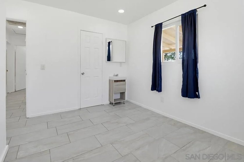 Variance granted for 2-4 Units Great opportunity for a - photo 17