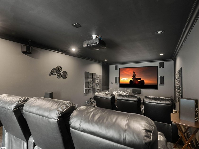 Arrive in Style: DRAMATIC CURB APPEAL, SOARING INTERIORS, and - photo 45