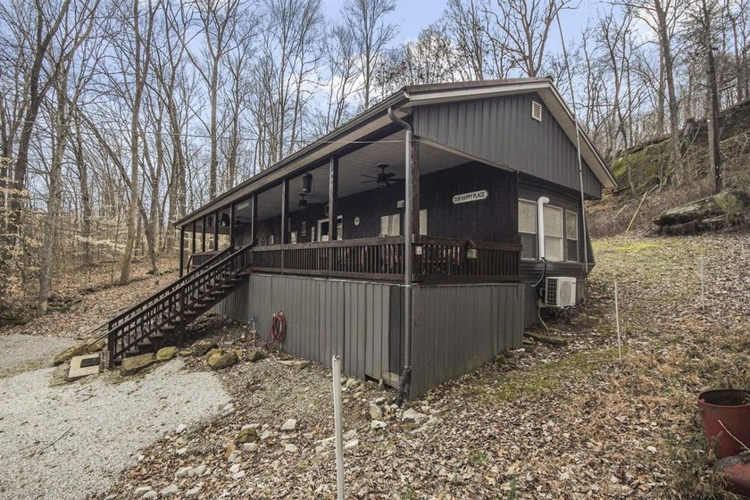 Welcome to your new lake house! This 2 bed 1 bath property - photo 28
