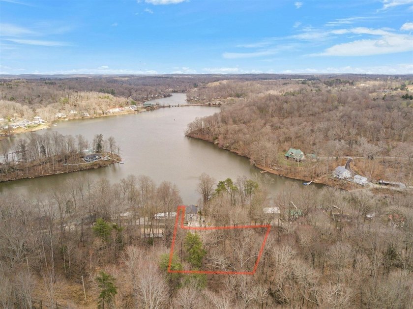Welcome to your new lake house! This 2 bed 1 bath property - photo 36