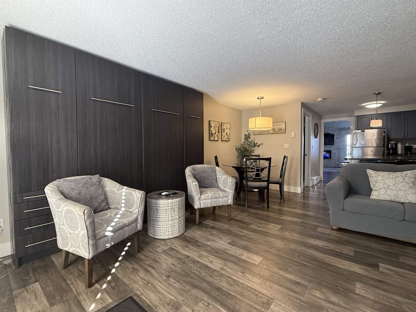 Welcome to this beautifully updated Wisconsin Dells condo - photo 2