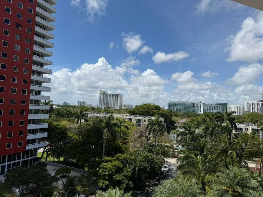 Rare waterfront luxury residence at Brickell in the iconic Villa - photo 3