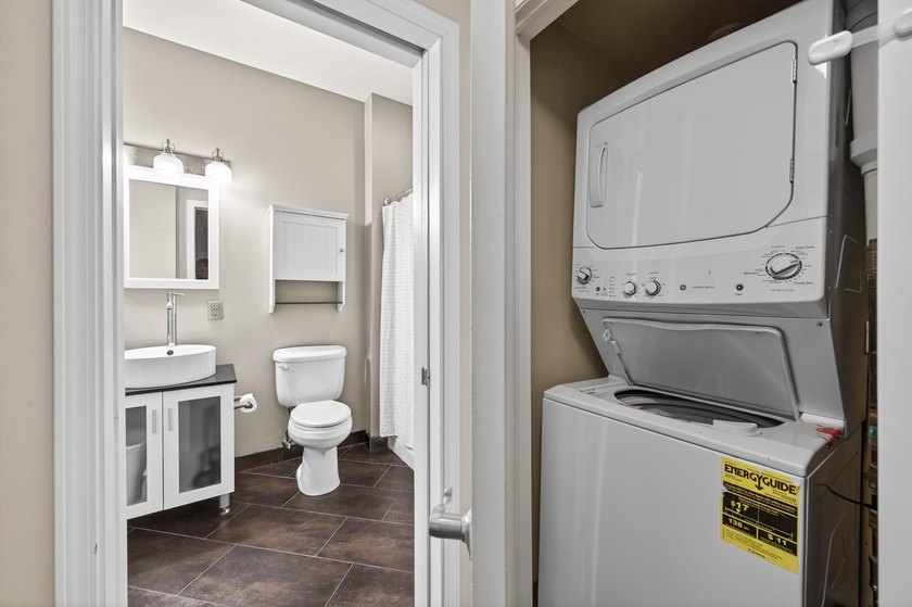 Welcome to charming 111 E Franklin Ave #109 only available due - photo 10