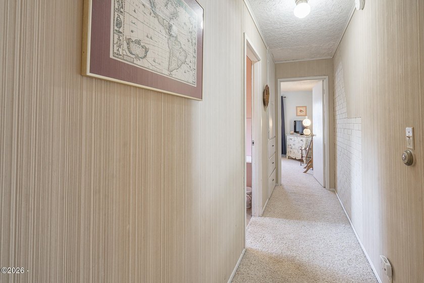 First time on the market, and worth the wait. This single-level - photo 33