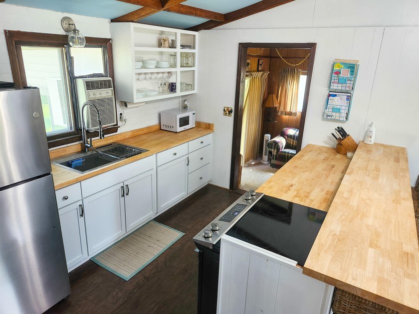 Nestled away on one of the most desirable residential areas in - photo 20