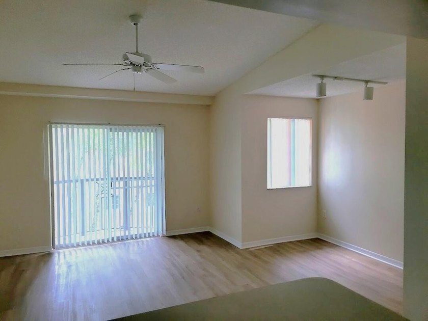 Discover a prime investment opportunity with this - photo 5