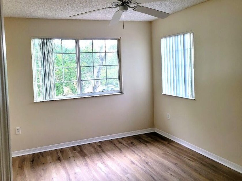 Discover a prime investment opportunity with this - photo 10