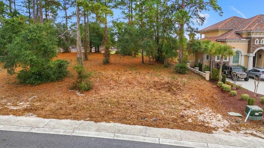 Beautiful Custom Built home in the Golf Village area of Grande - photo 13
