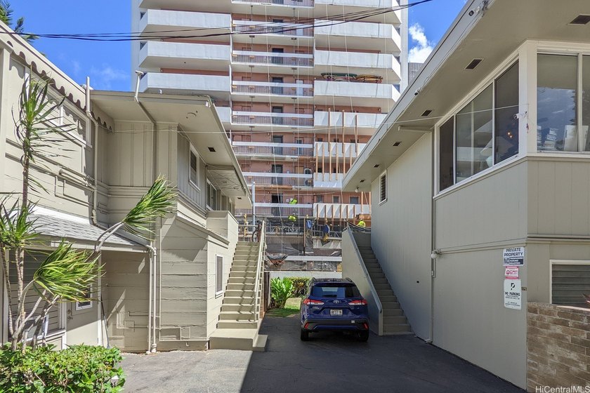 Phenomenal return on existing rents with upside! 19 unit - photo 5