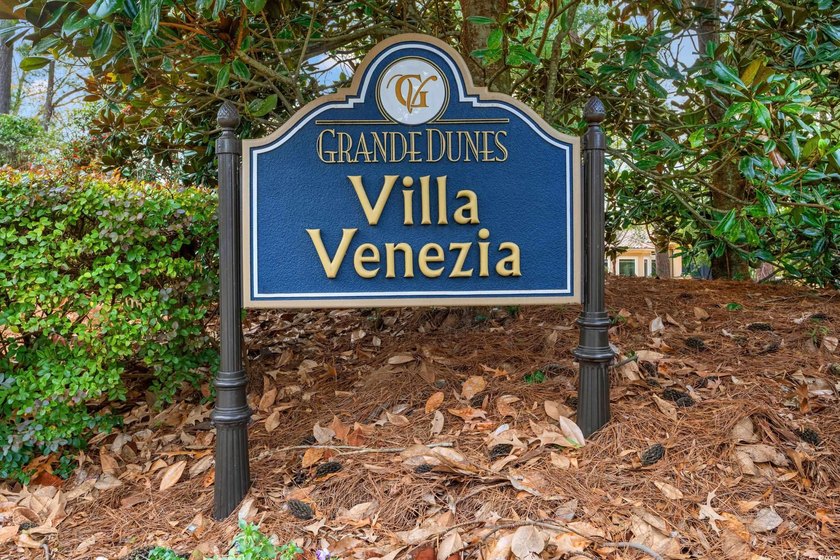 Beautiful Custom Built home in the Golf Village area of Grande - photo 22