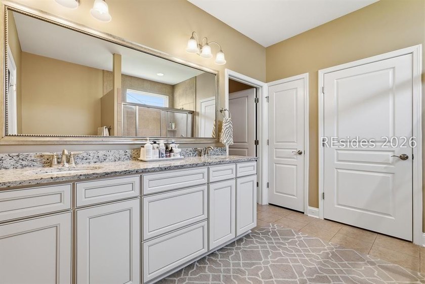 A perennial favorite floorplan known for its open-concept layout - photo 25