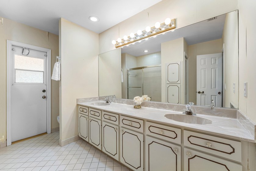 Welcome to Polo West, where comfort, privacy, and lifestyle come - photo 26