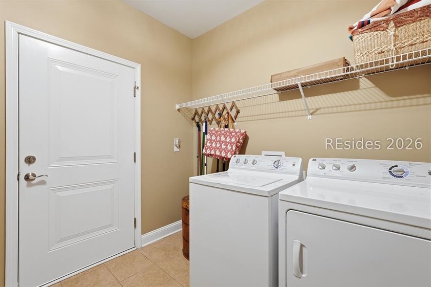 A perennial favorite floorplan known for its open-concept layout - photo 34