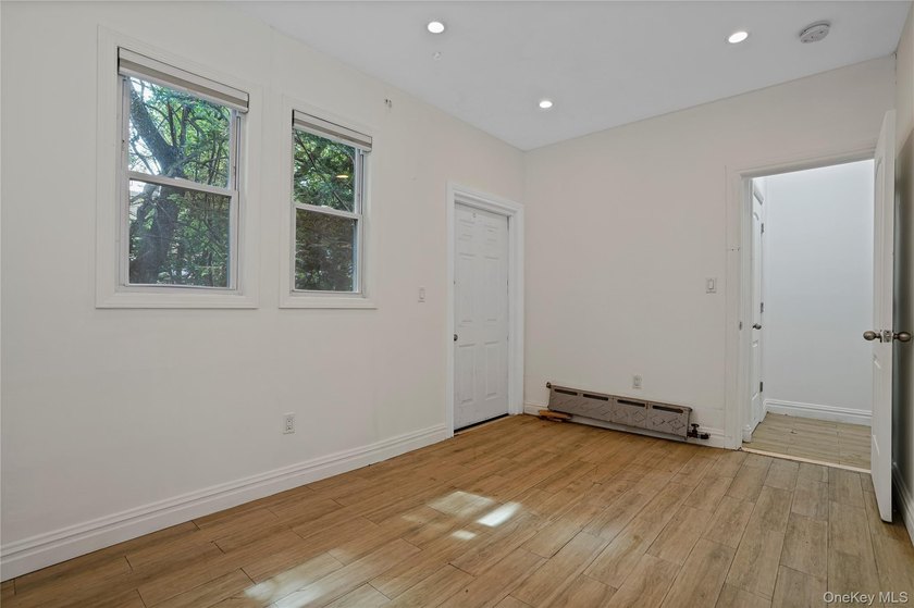 Welcome to 294 Hemlock Street, a classic Brooklyn row house - photo 8