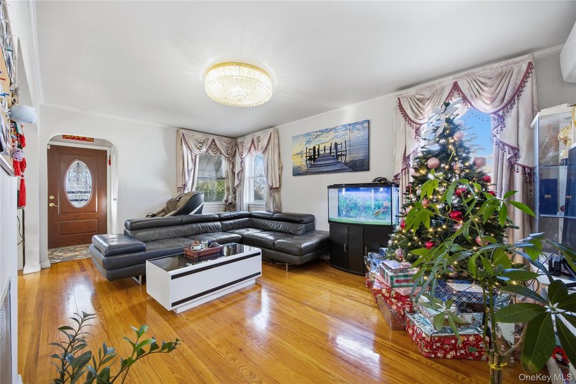 Nestled In a Prime Bayside Location, This Well-Appointed - photo 2