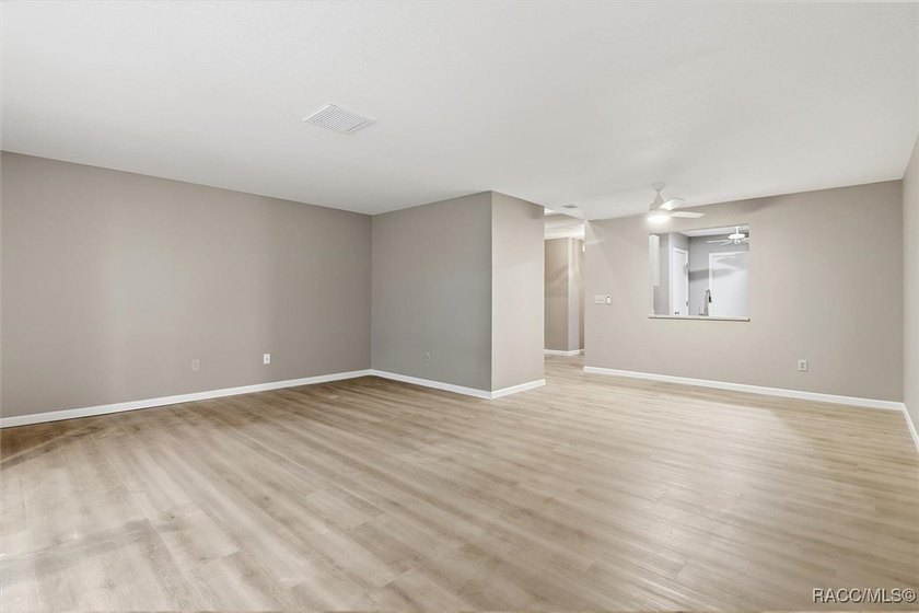 Completely Remodeled Townhouse in Sugarmill Woods. Welcome to - photo 11