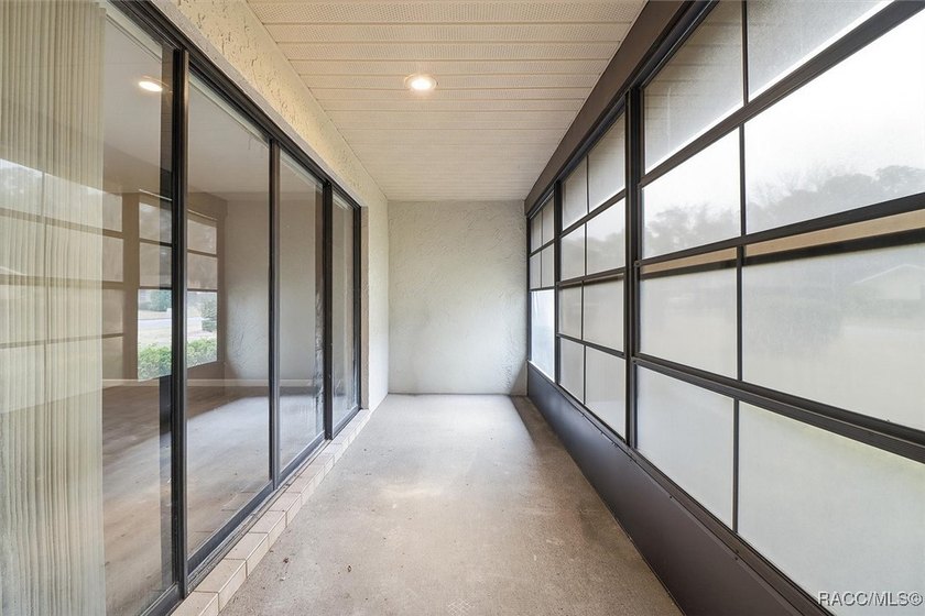 Completely Remodeled Townhouse in Sugarmill Woods. Welcome to - photo 16