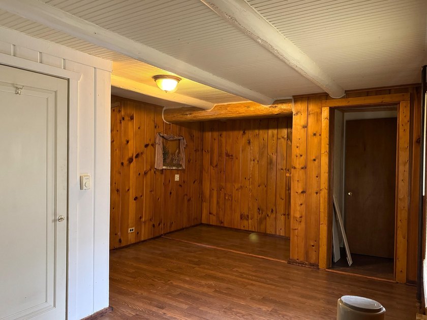 Enjoy 150' of shared sandy lakefront on beautiful Houghton - photo 23