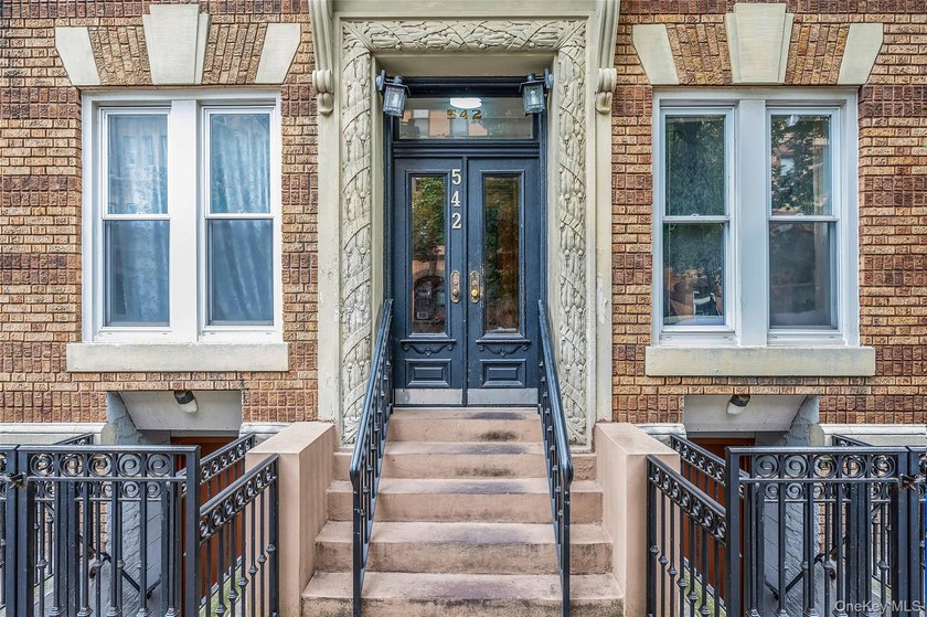 542 Bergen Street, a rare six-unit multifamily opportunity - photo 2