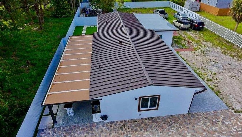BEAUTIFUL HOME!! 4 bedrooms and 2 bathrooms, this property - photo 12