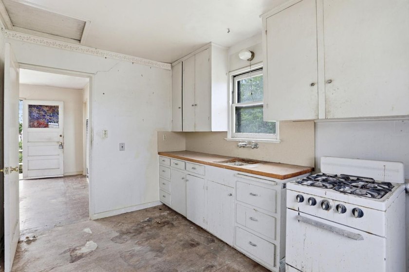 **Please go to ML82041310 for 3641 McKee Rd, San Jose listing - photo 14