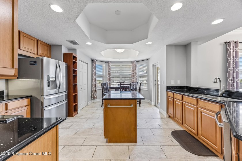 DIRECT INDIAN RIVER FRONT | 8TH FLOOR CORNER UNIT | WRAP-AROUND - photo 22