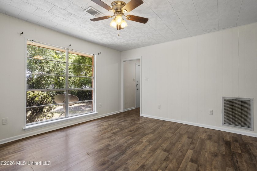 Discover the perfect blend of comfort, convenience, and coastal - photo 14