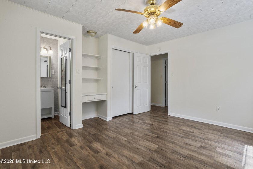Discover the perfect blend of comfort, convenience, and coastal - photo 17